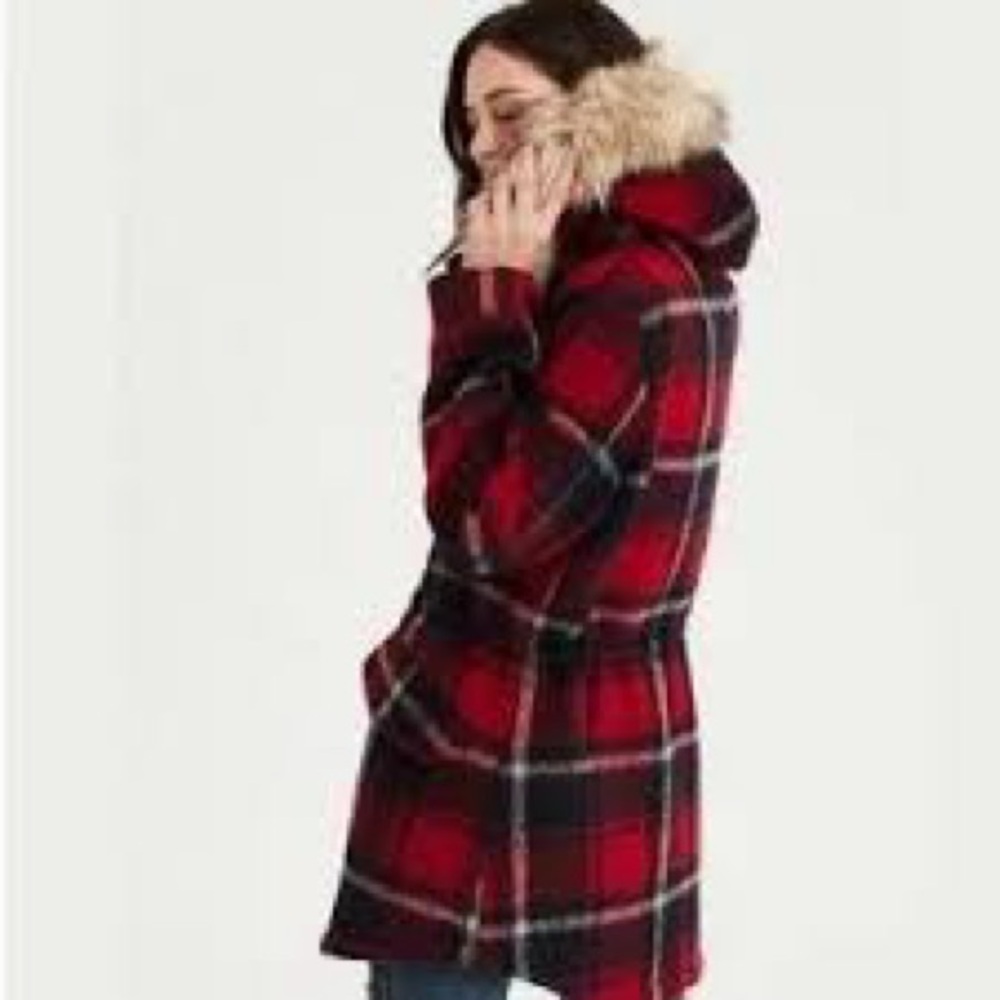 American Eagle Outfitters Red and Black Plaid Jacket with Faux Fur - Picture 2 of 8